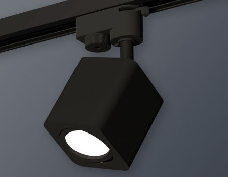 Трековый однофазный светильник Ambrella Light Track System (Трацк Сыстем) XT7813010