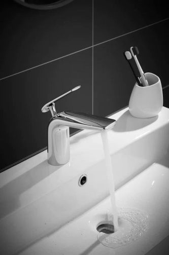 Смеситель Rose R3901 на раковину хром - фото 4