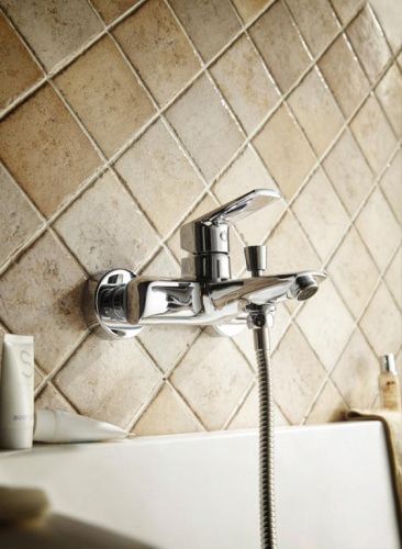 Смеситель для ванны Bravat REAL F6121179CP-01 настенный хром - фото 2