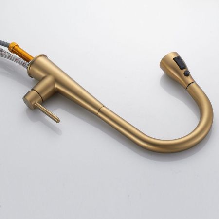 Смеситель для кухни Shevanik S363G на мойку золото