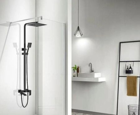 Душевая стойка ALMAes ECO GK-0315 настенная цвет черный