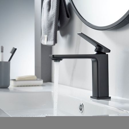 Смеситель Shevanik S8901H-1 на раковину черный