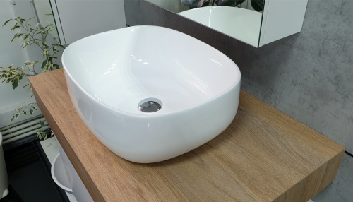 Раковина из фаянса Velvex 78542 47х37 накладная цвет белый без отверстий под смеситель - фото 3