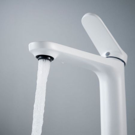 Смеситель для раковины Shevanik S43C S4311C на столешницу белый