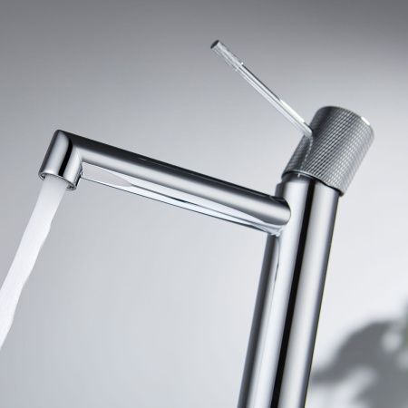 Смеситель Vincea Desire VBF-1D1CH на раковину хром