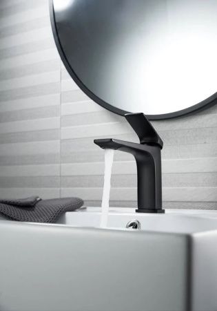 Смеситель Knotlor VIGOR KN-70/BL на раковину черный