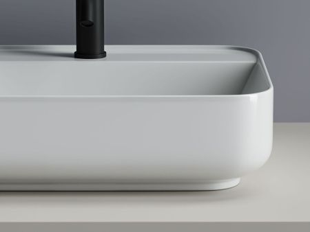 Раковина из сантехнического фарфора Ceramica Nova ELEMENT CN5015 50х40 накладная цвет белый 1 отверстие под смеситель