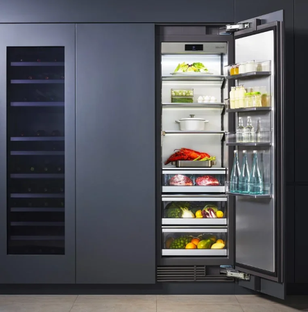 Холодильник встраиваемый Signature SKSCR2411P