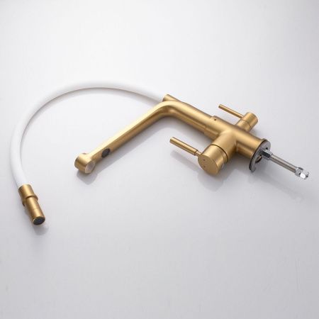 Смеситель для кухни Rose R658G на мойку золото