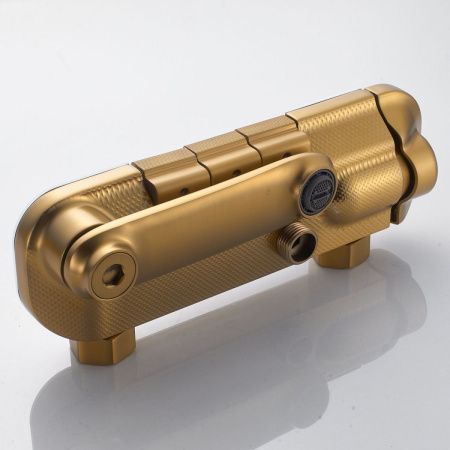 Душевая стойка Shevanik S4726G настенная цвет золото