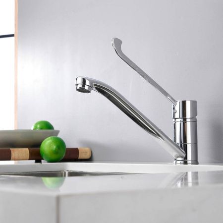 Смеситель для кухни BELZ B70019 на мойку хром