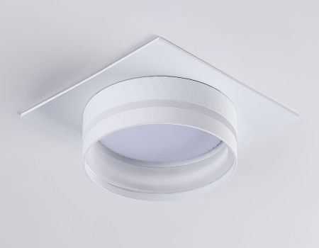 Светильник встраиваемый Ambrella Light GX53 Acrylic tech TN5221