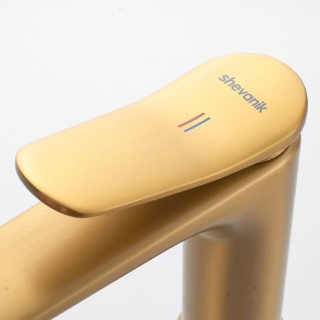 Смеситель Shevanik S4701G на раковину золото