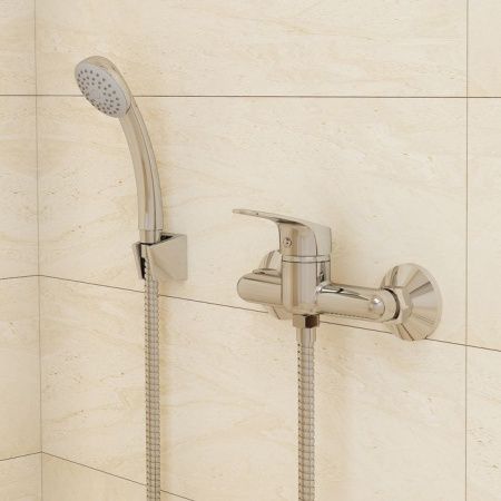 Смеситель для ванны Milardo Simp SIMSB00M03 настенный хром