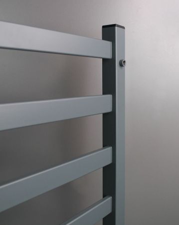 Полотенцесушитель электрический Indigo Oktava Slim 3 LСLOKS3E80-50MGRt 55х80 серый