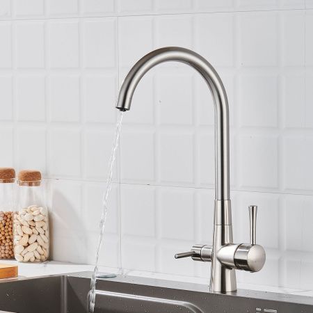 Смеситель для кухни Shevanik S428L на мойку сатин