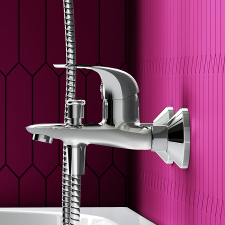 Смеситель для ванны и душа Dorff Stark D1101000 настенный хром без термостата