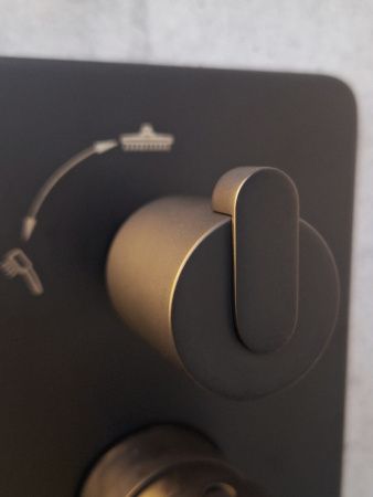 Душевая система AltroBagno Unione AltroBagnoUnione040107MB встраиваемая в стену