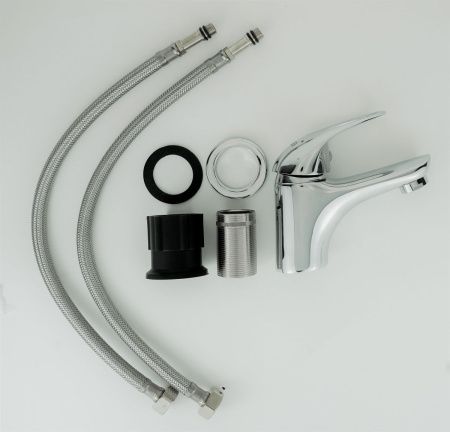 Смеситель Esko RIO 26 на раковину хром