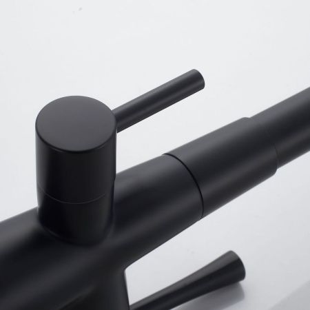 Смеситель для кухни Shevanik S428H на мойку черный