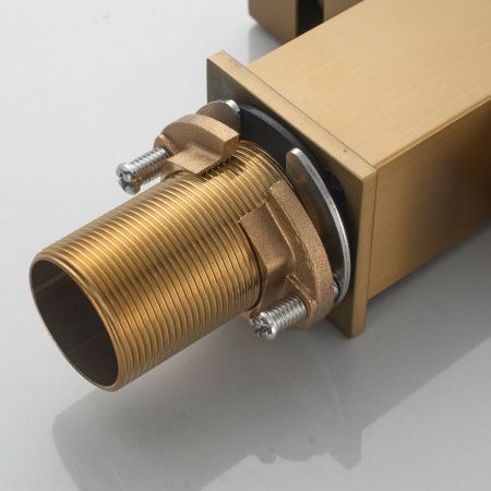 Смеситель для кухни Shevanik S148G на мойку золото