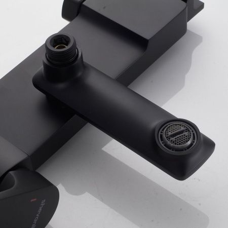 Душевая стойка Shevanik S4226H настенная цвет черный