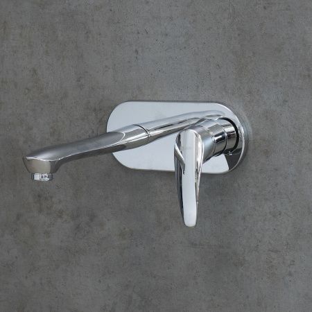 Смеситель для раковины LeMark Linara LM0426C настенный хром