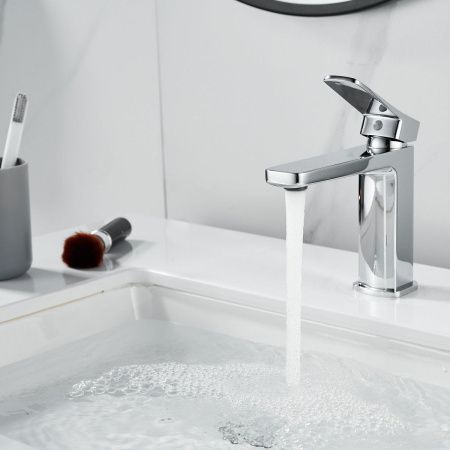 Смеситель Raffine F0199 на раковину хром