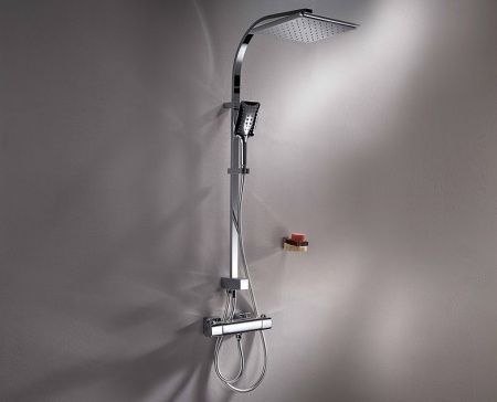 Душевая стойка Vitra Shine A45699EXP настенная цвет хром