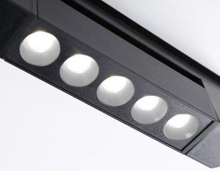 Трековый однофазный светильник Ambrella Light Track System (Трацк Сыстем) GL6703