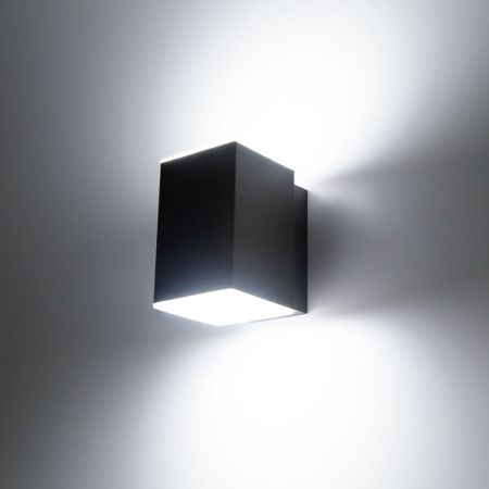 Уличный настенный светильник Citilux Garda (Гарда) CLU0002