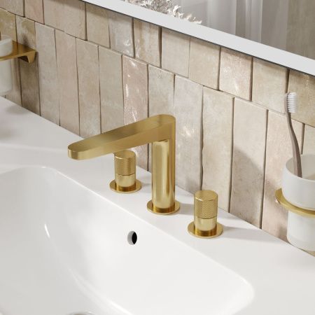 Смеситель для раковины Wasserkraft Schunter 8200 8235 встраиваемый в стену золото