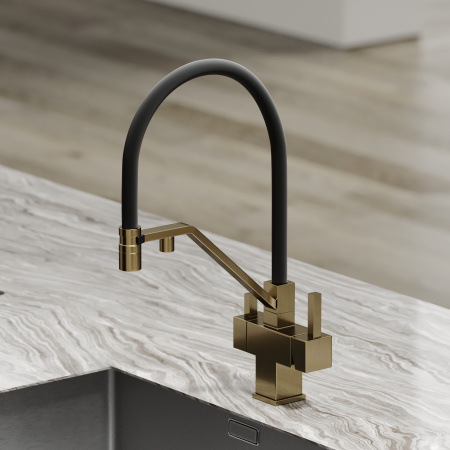 Смеситель для кухни Sancos Loro SC4007BG на мойку брашированное золото/черный