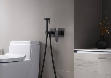 Гигиенический душ Aquatek ОБЕРОН AQ1220MB черный