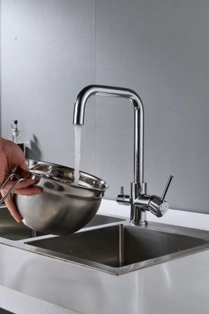 Смеситель для кухни Shevanik S228 на мойку хром