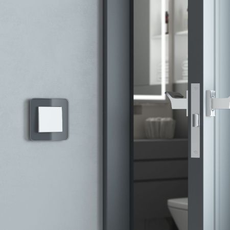 Перекрестный выключатель одноклавишный Werkel 4690389191831