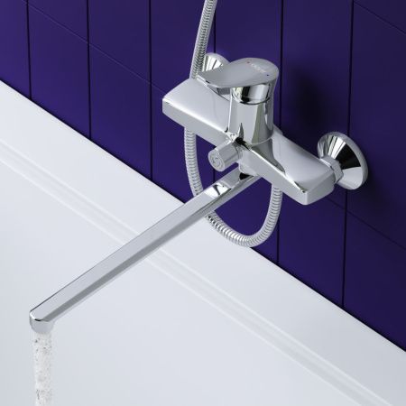 Смеситель для ванны и душа Dorff Ultra D5095000 настенный хром