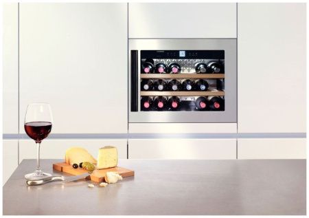Винный шкаф встраиваемый Liebherr WKEes 553-26 001
