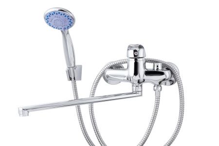 Cмеситель для ванны и душа TSARSBERG TSB-942-1202 настенный хром