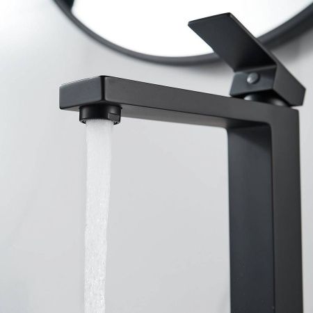 Смеситель Maretti Umbria Black UMB32RF52 на раковину черный