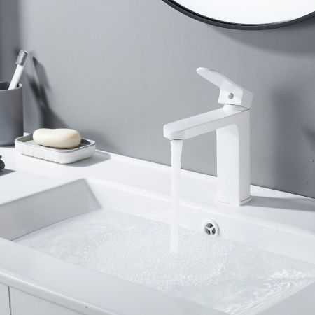 Смеситель Shevanik S4501C на раковину белый