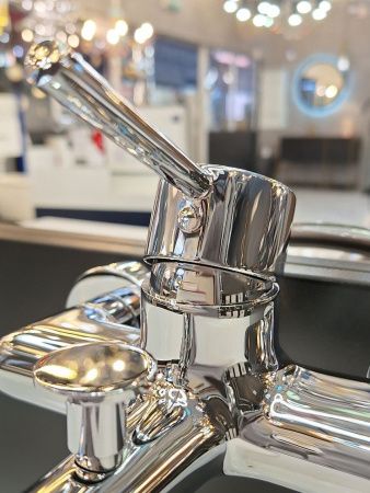 Смеситель для ванны AltroBagno Intento AltroBagnoIntento0218Cr настенный хром