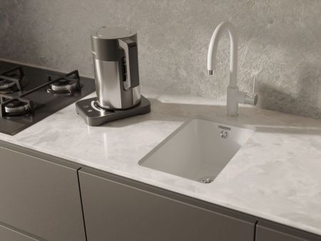 Смеситель для кухни Rivelato 9021201 brina cromo на мойку белый/хром