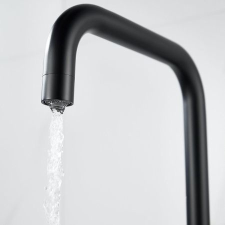 Смеситель для кухни Raffine F118H на мойку черный