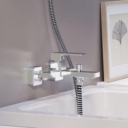 Смеситель для ванны и душа Damixa Gala 531000000 настенный хром