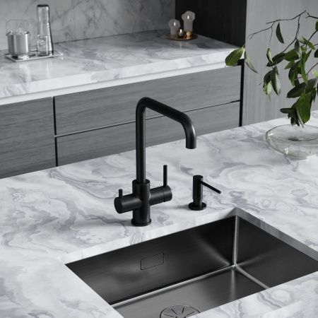 Смеситель для кухни Sancos Vela SC4013MB на мойку черный