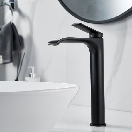 Смеситель для раковины Shevanik S4111H на столешницу черный
