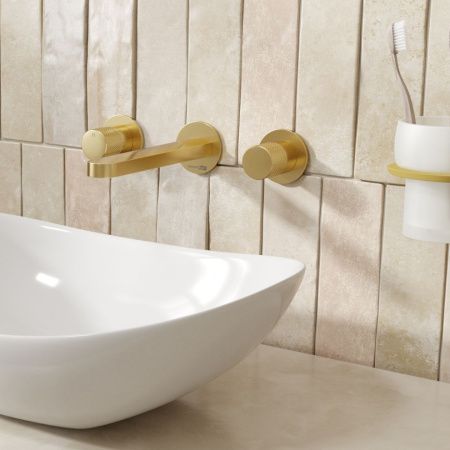 Смеситель для раковины Wasserkraft Schunter 8200 8245 встраиваемый в стену золото