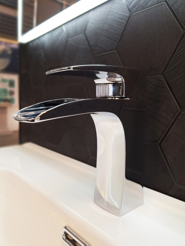 Смеситель для раковины AltroBagno Cascata AltroBagnoCascata0110Cr на раковину хром - фото 3