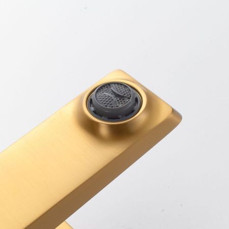 Смеситель Shevanik S4401G на раковину золото